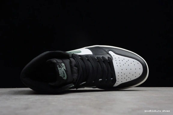 555088-135 GREEN” RETRO AIR OG 555088-135 1 HIGH “CLAY JORDAN 0224